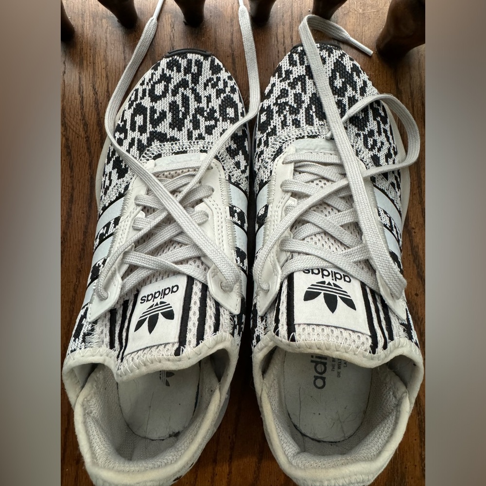 Adidas Women’s size 8 sneakers